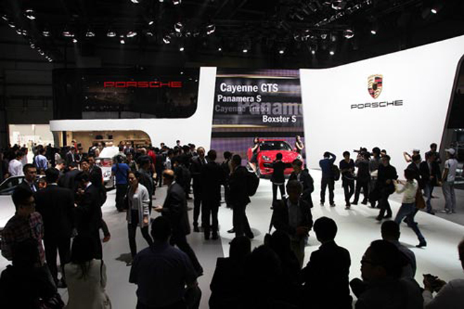 Date 23042012 Carmakers show new models at Beijing International
